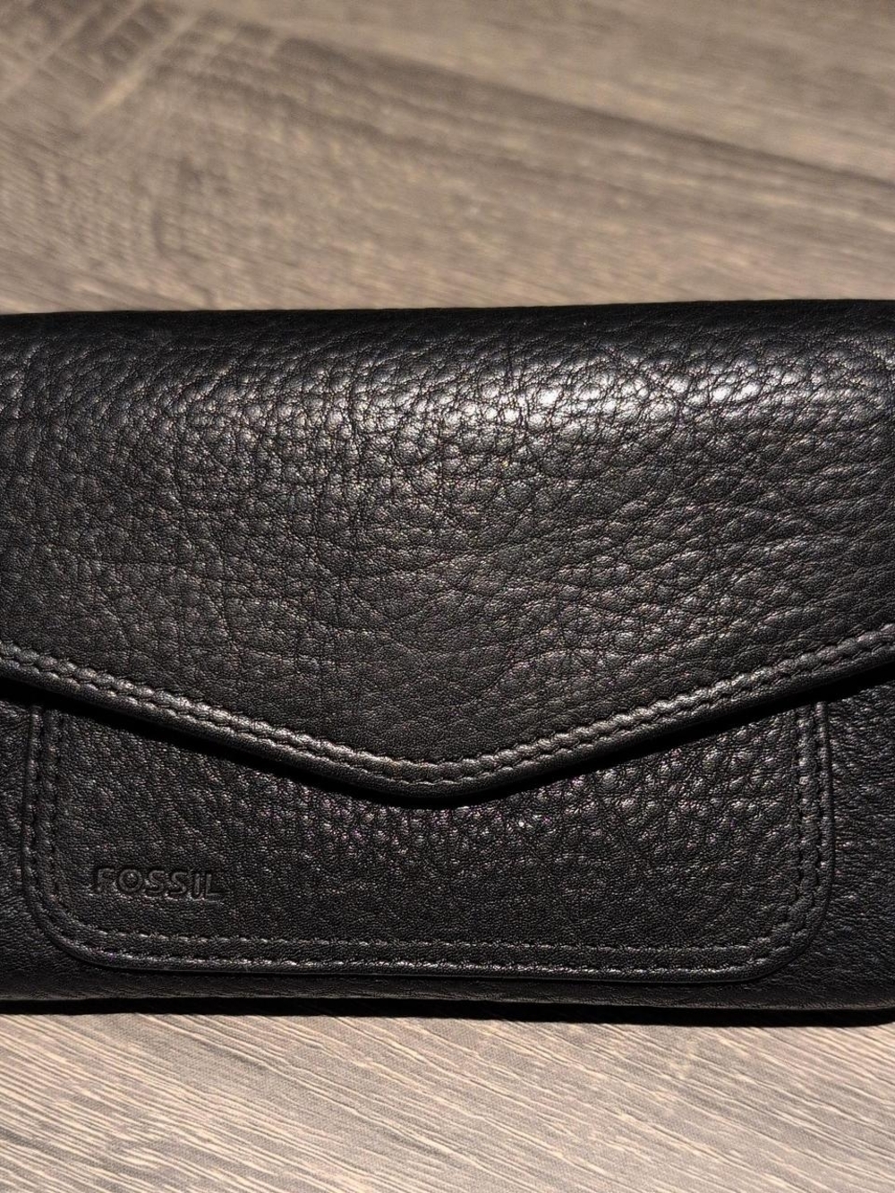 Fossil Black Pebbled Leather Envelope Trifold Wallet